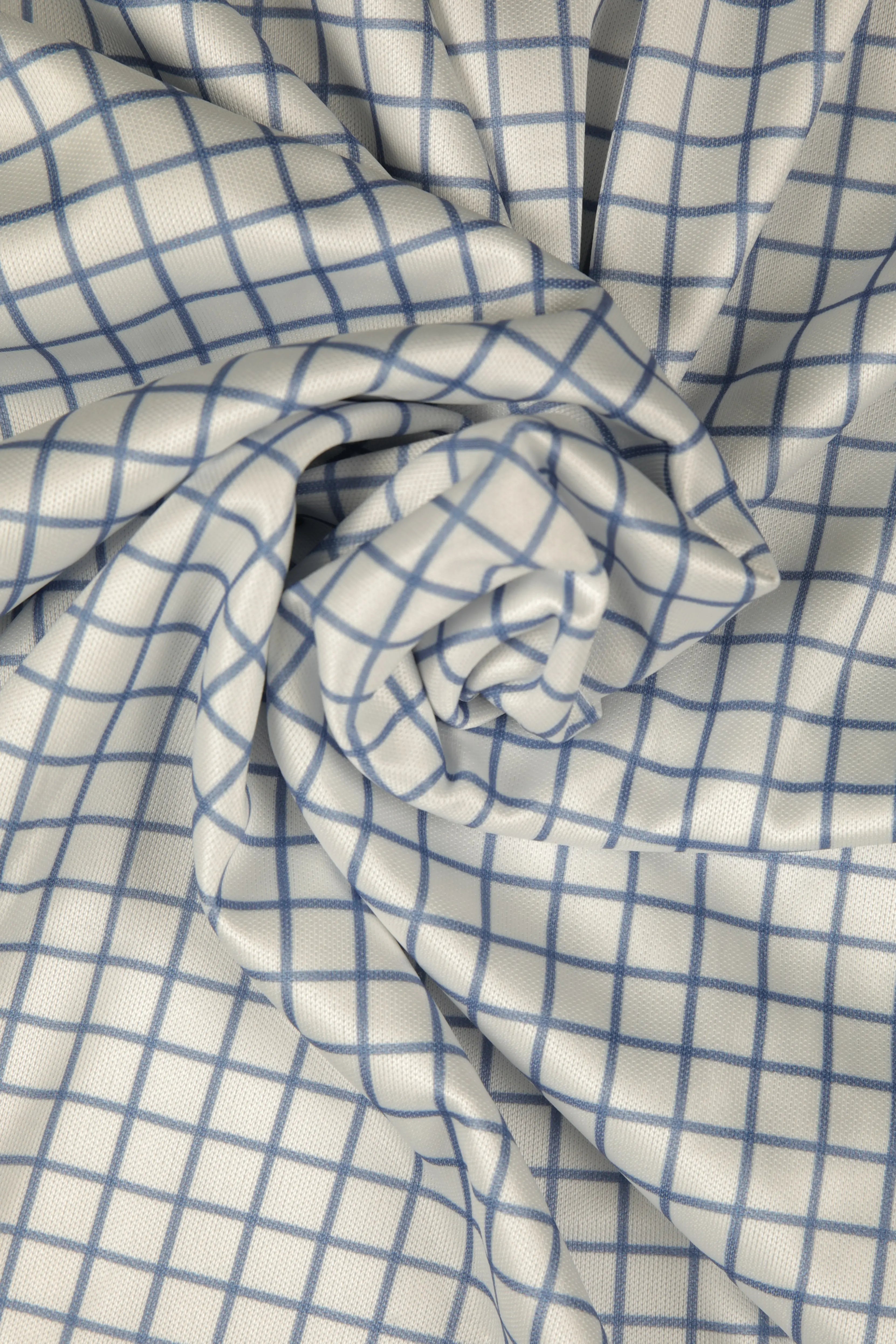 Semi-Spread Collar in Blue Tattersall