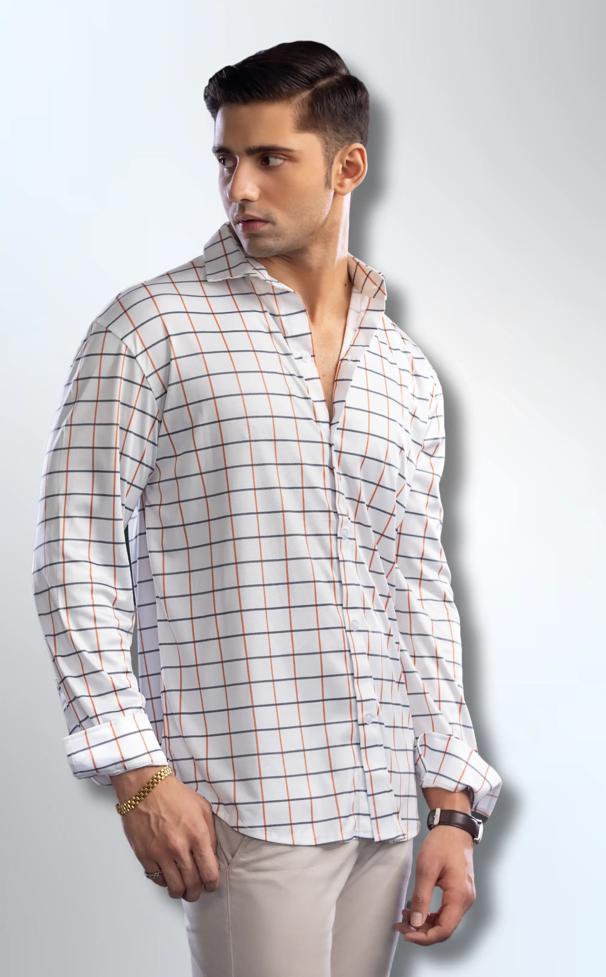 Semi-Spread Collar White with Blue and Orange Grid