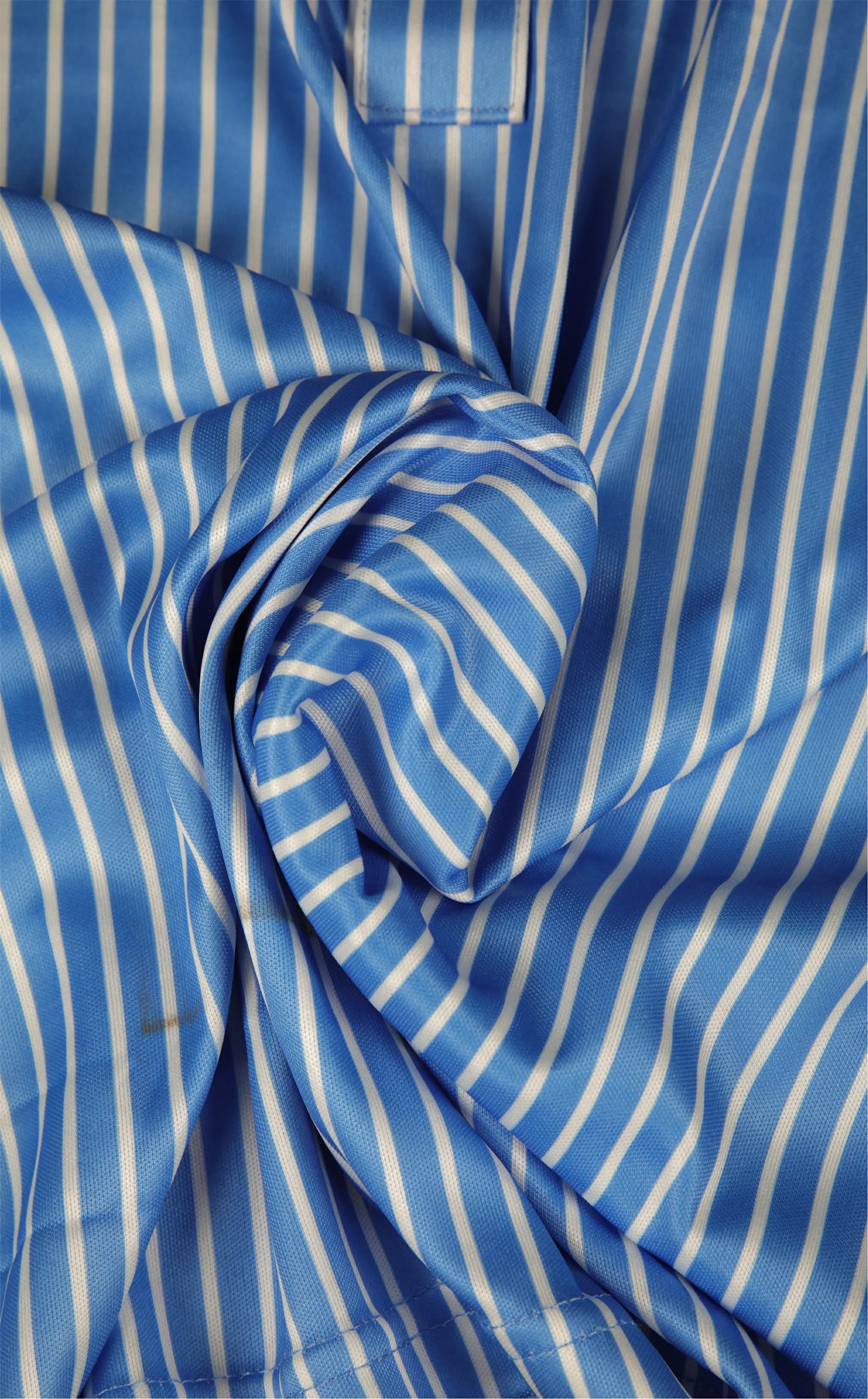 Semi-Spread Collar Ocean Blue with White Stripe